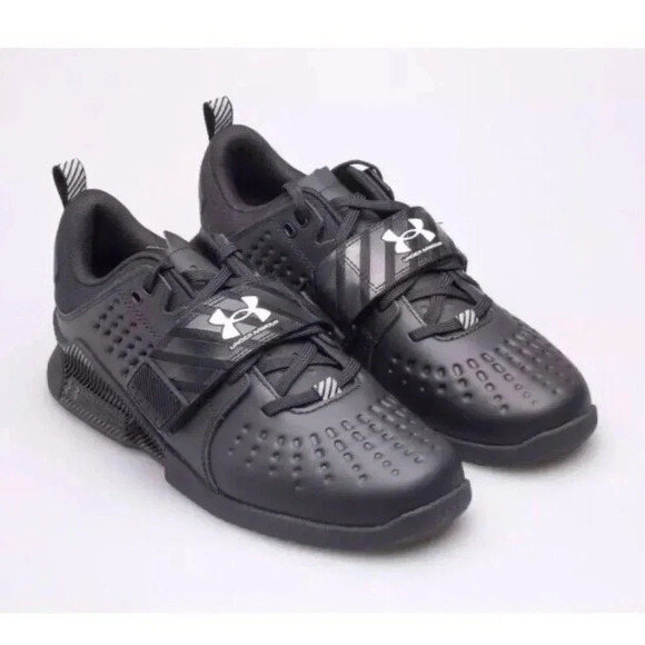 Shoes - NWOT Under Armour Unisex UA Reign Lifter Training Shoes